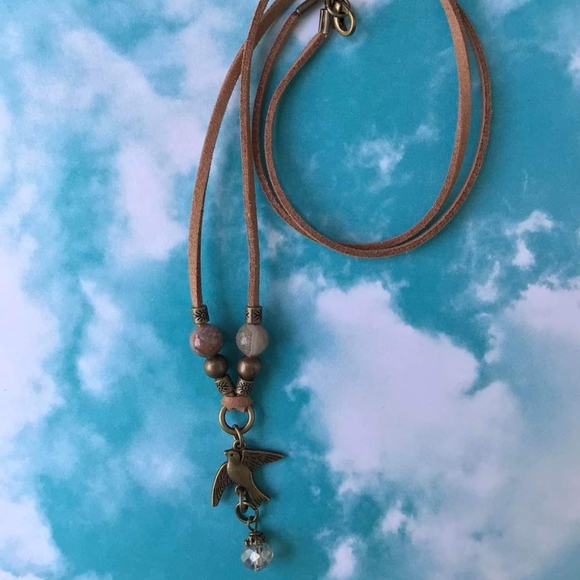 🕊HAND-CRAFTED NECKLACE - Picture 1 of 5